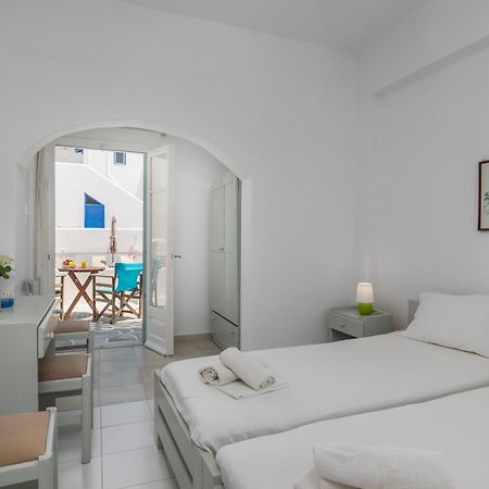 Apollon Rooms Pollonia Exterior photo