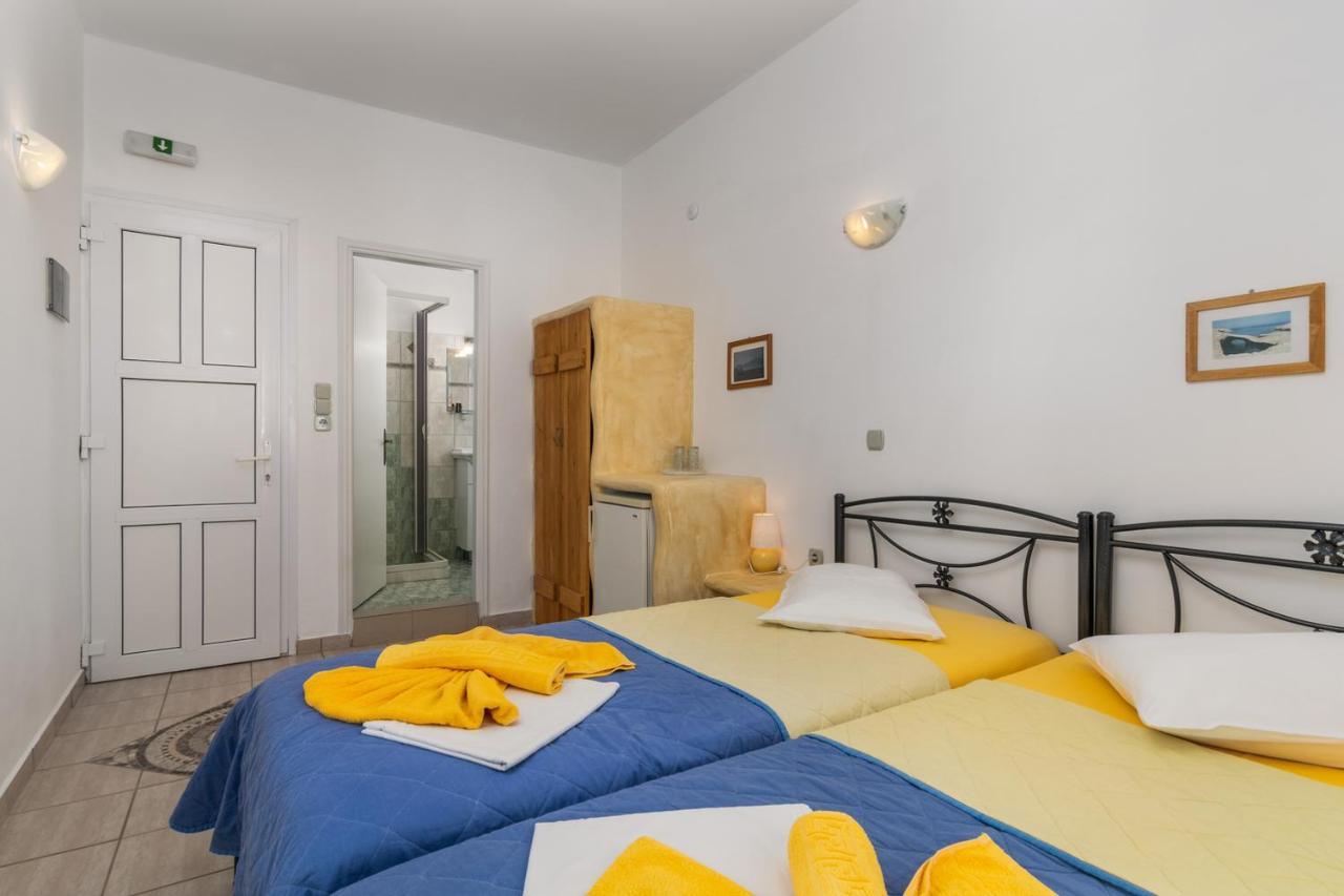 Apollon Rooms Pollonia Exterior photo