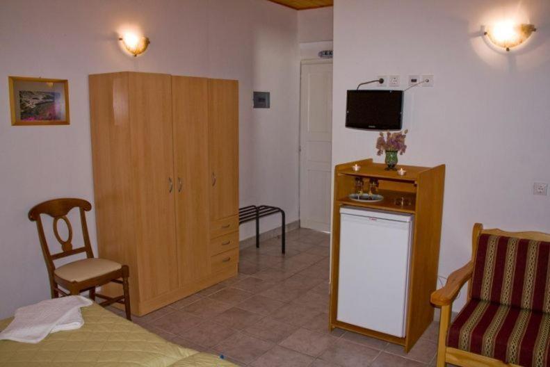 Apollon Rooms Pollonia Room photo